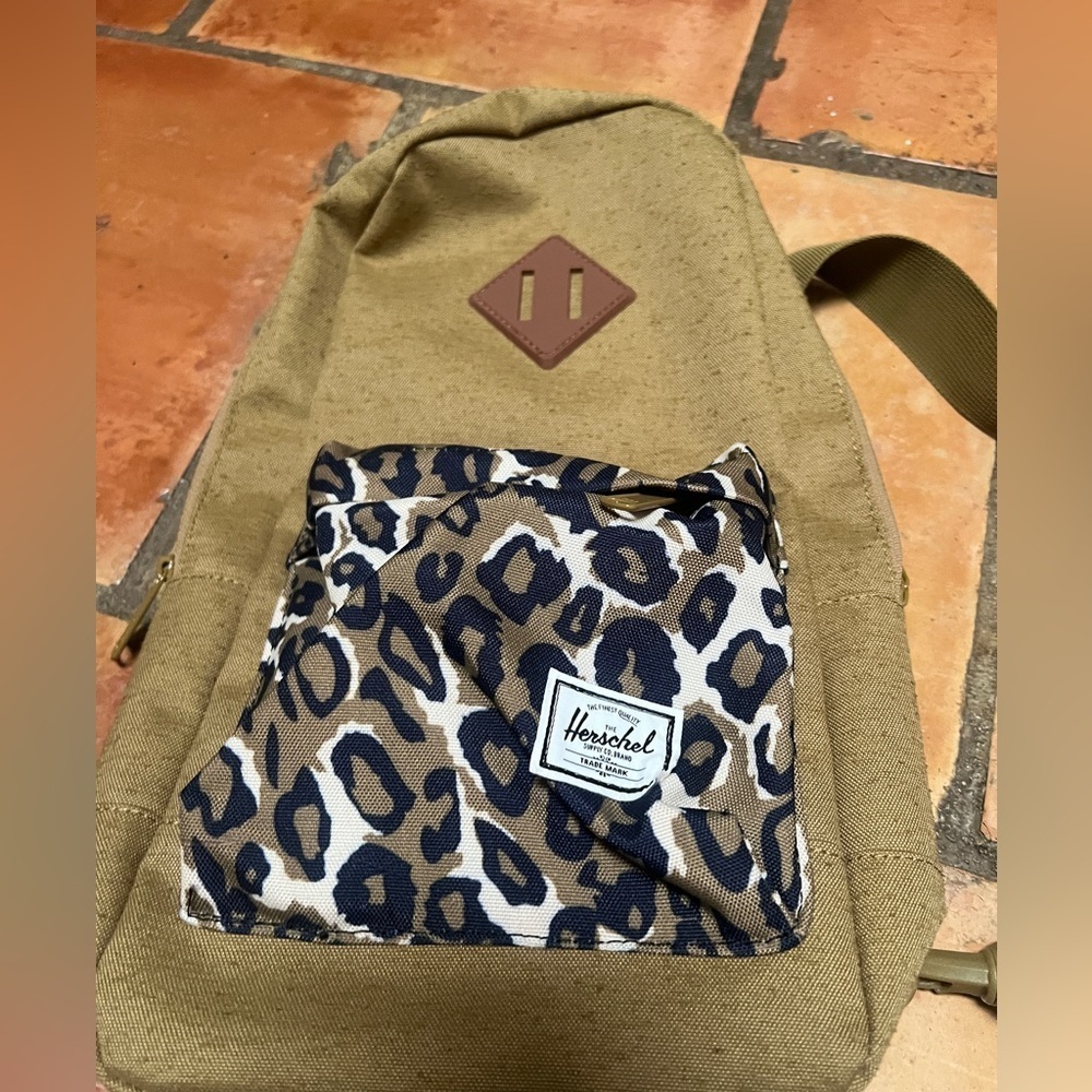 Herschel Supply Company Tan and Leopard Print over shoulder backpack - Picture 2 of 4